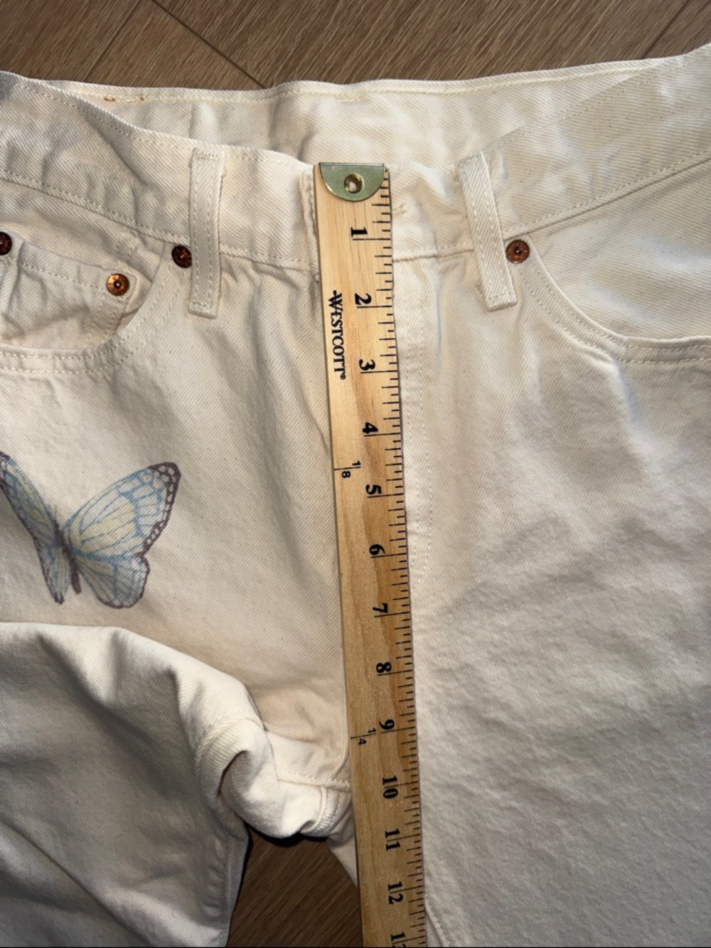 Levi's 501 Original Cropped Jeans Butterfly Print Size 25 - Picture 13 of 14
